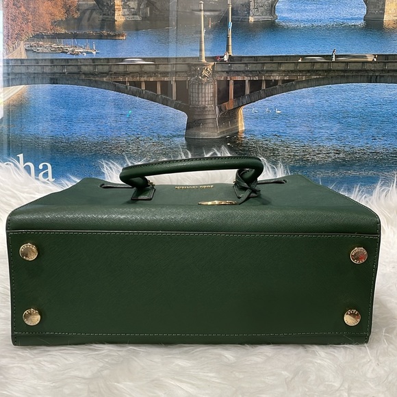 Michael Kors Satchel - Picture 6 of 8